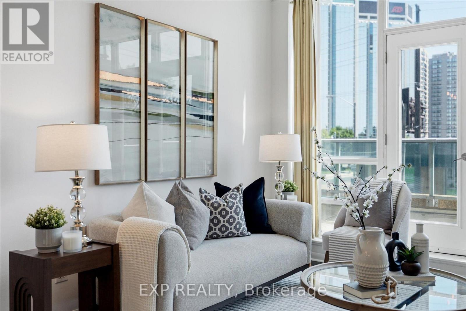 #221 3391 BLOOR STREET W - 12