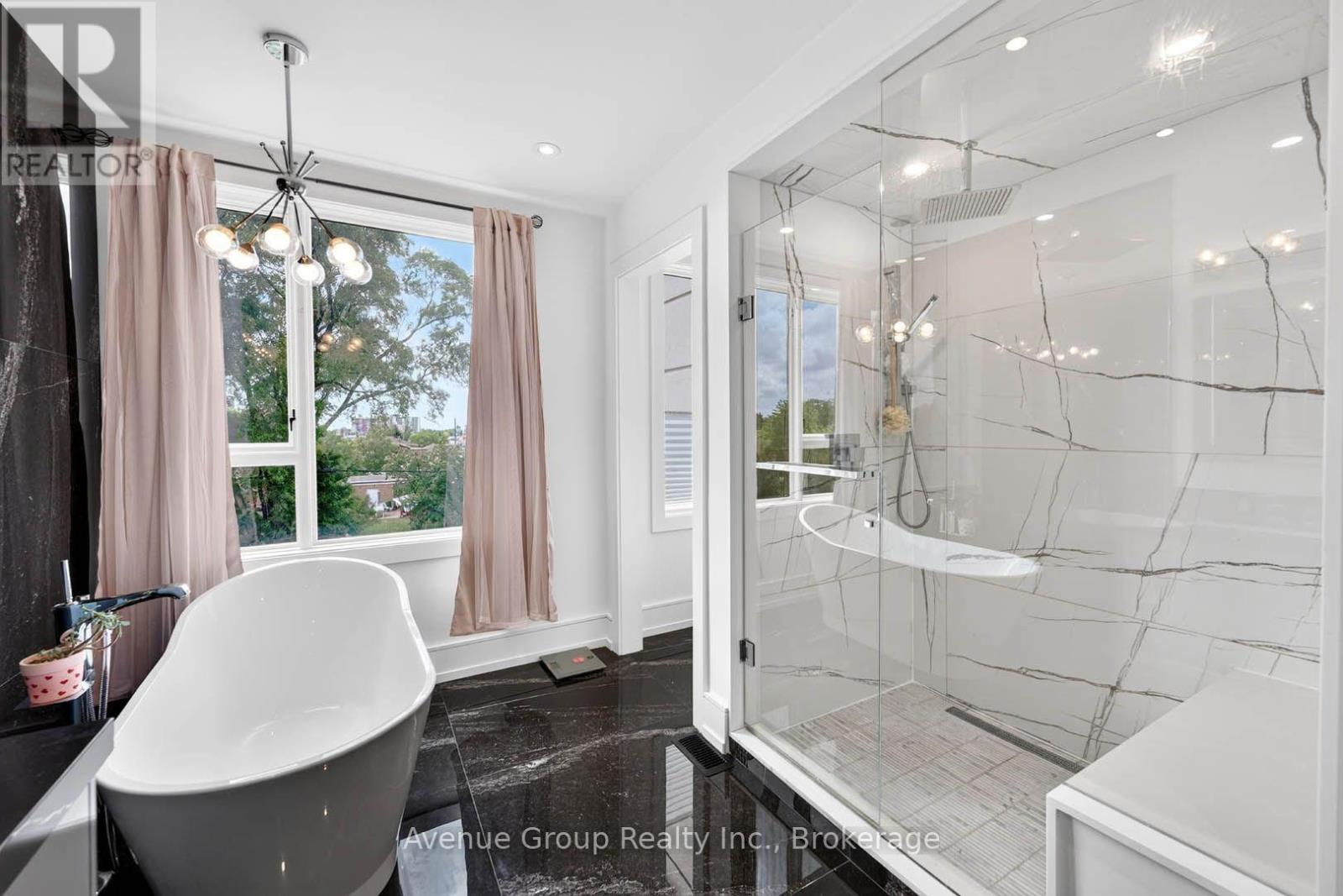 33 CARTWRIGHT AVENUE - Image 24