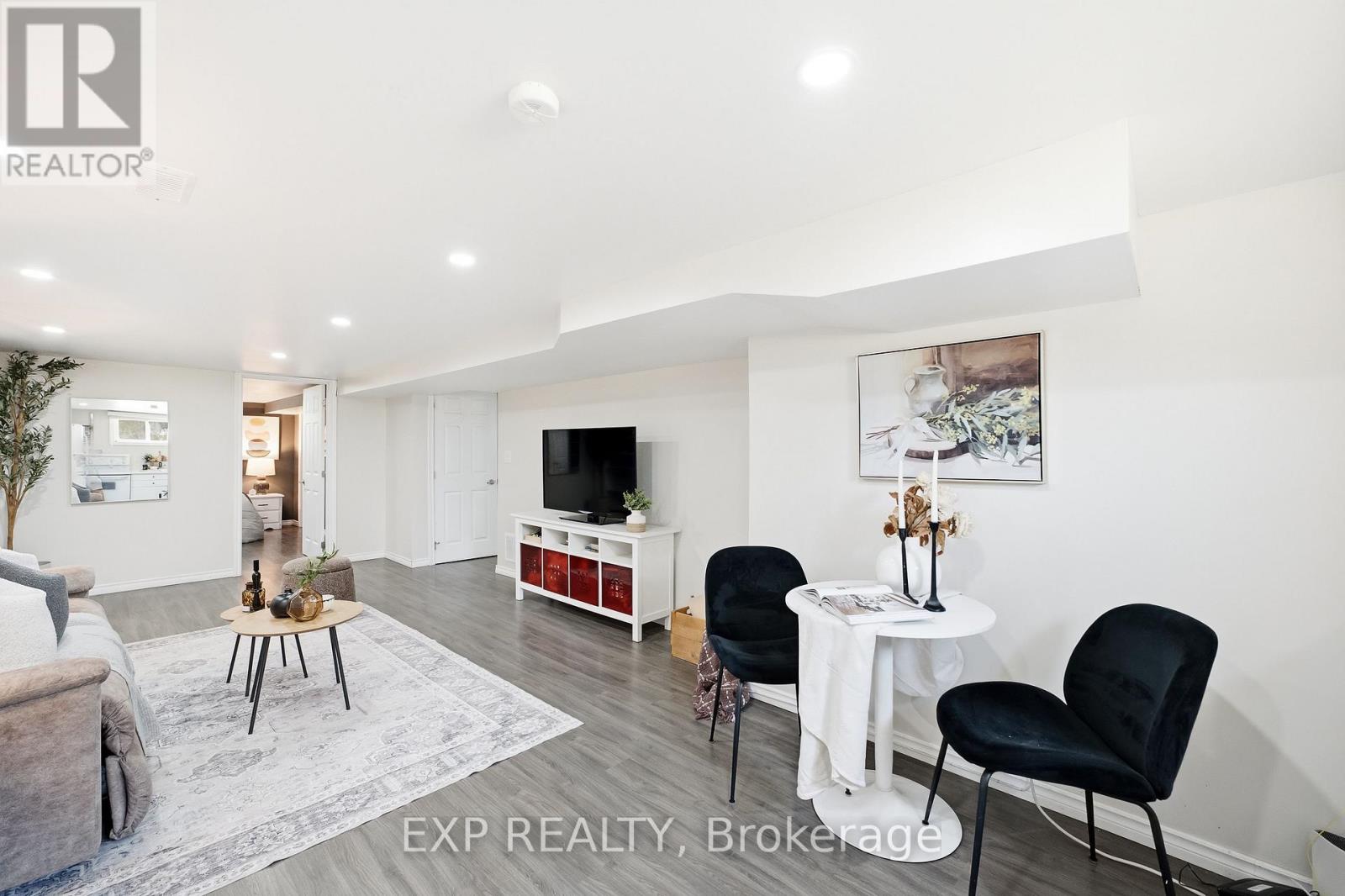 94 JOHNSTOWN ROAD - 27