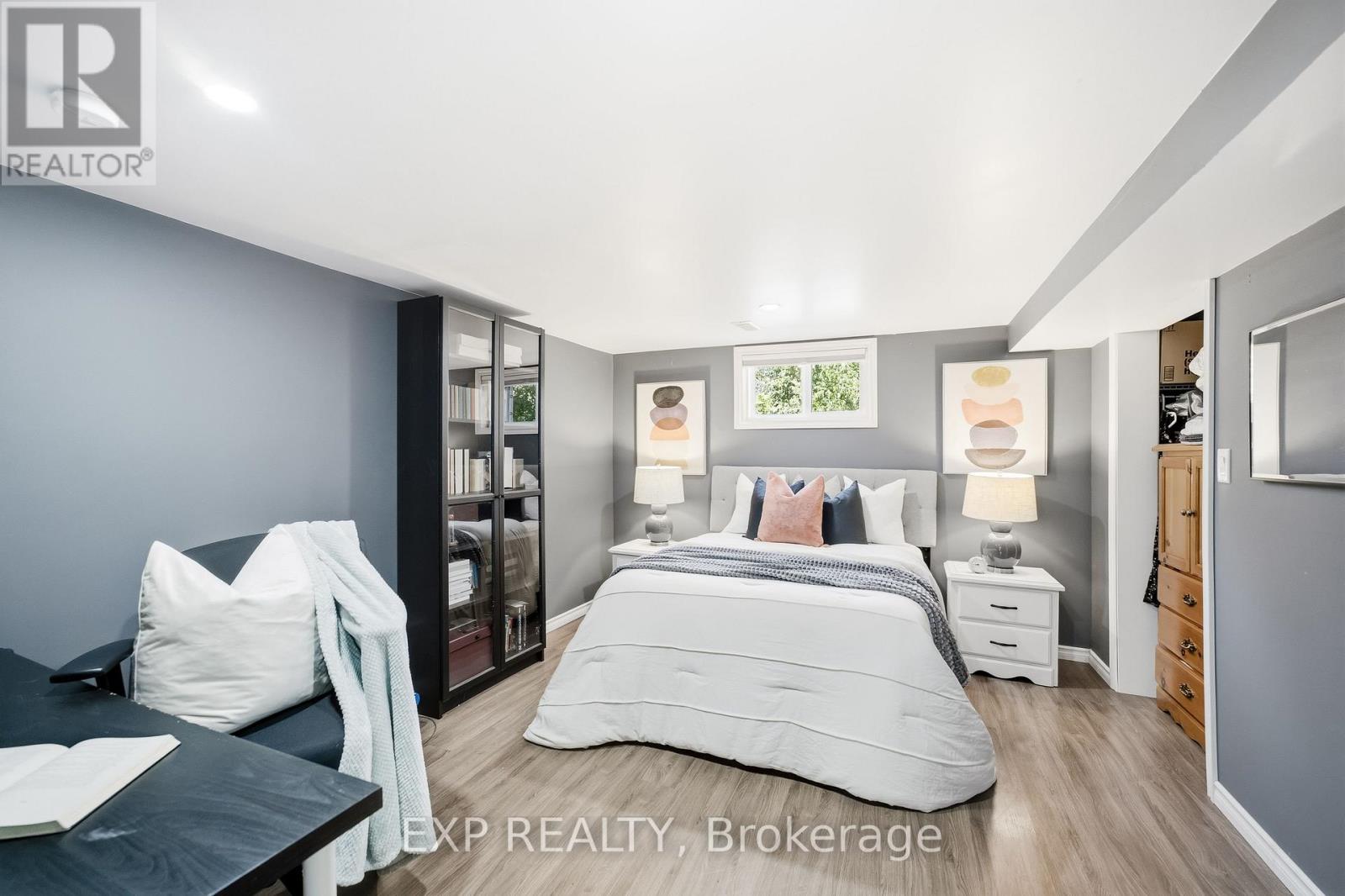 94 JOHNSTOWN ROAD - 28