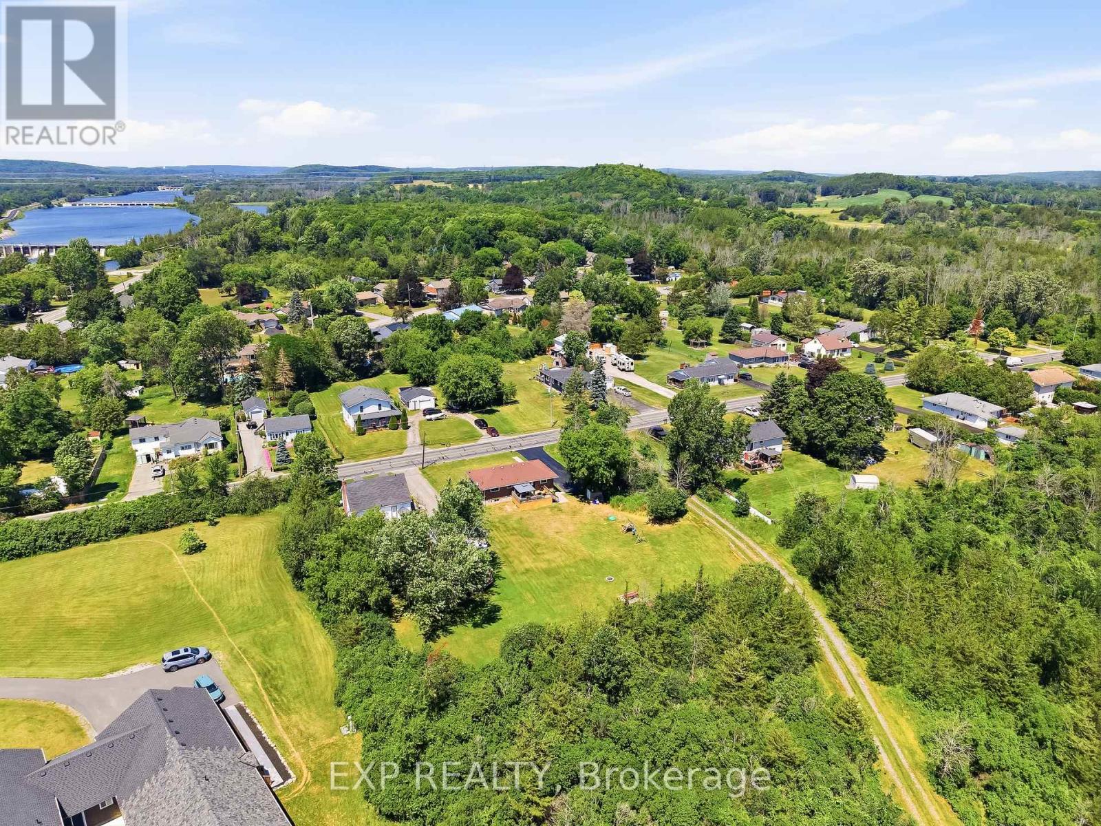 94 JOHNSTOWN ROAD - 41