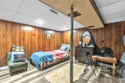 5 Raber Road, Winnipeg, MB R2R1G4 Photo 22