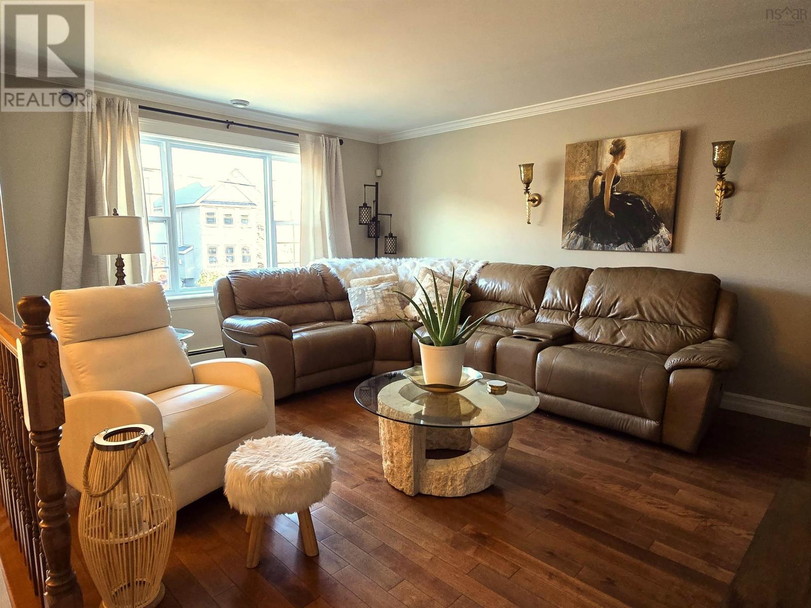 52 Viridian Drive - 2
