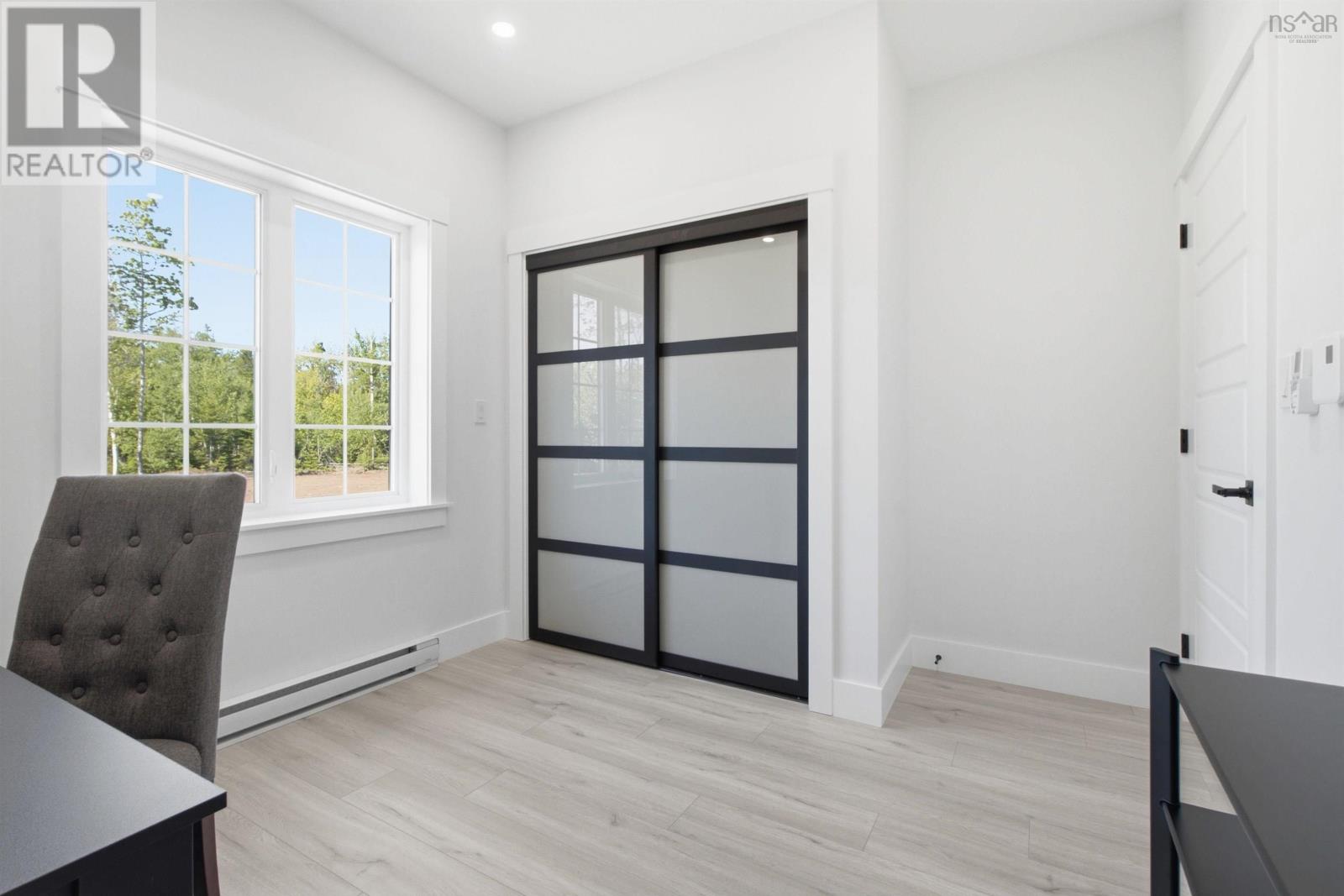 9 Christison Lane - 22