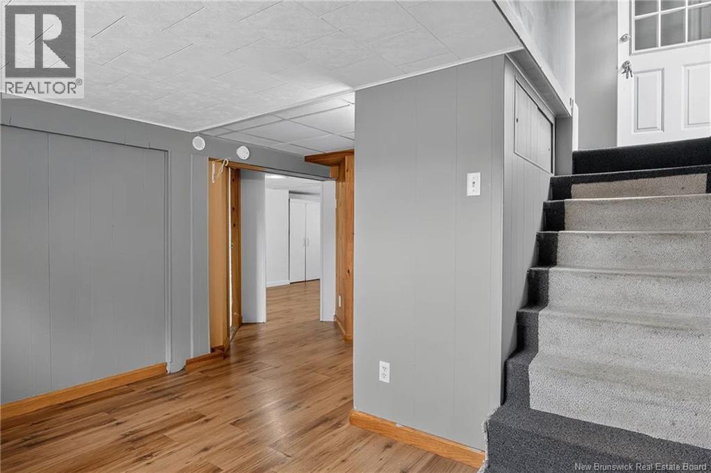 21 Mountain Road - 23