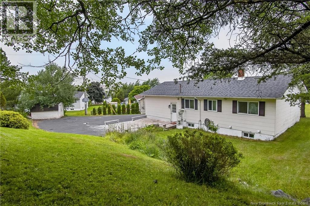 21 Mountain Road - 3