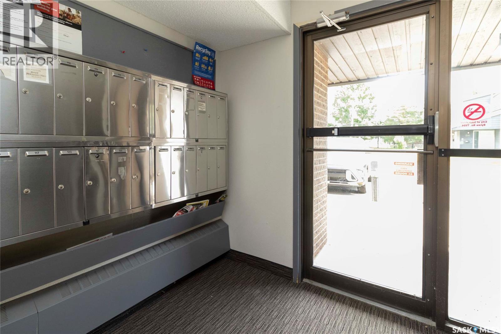 #111 425 115th STREET E - 35