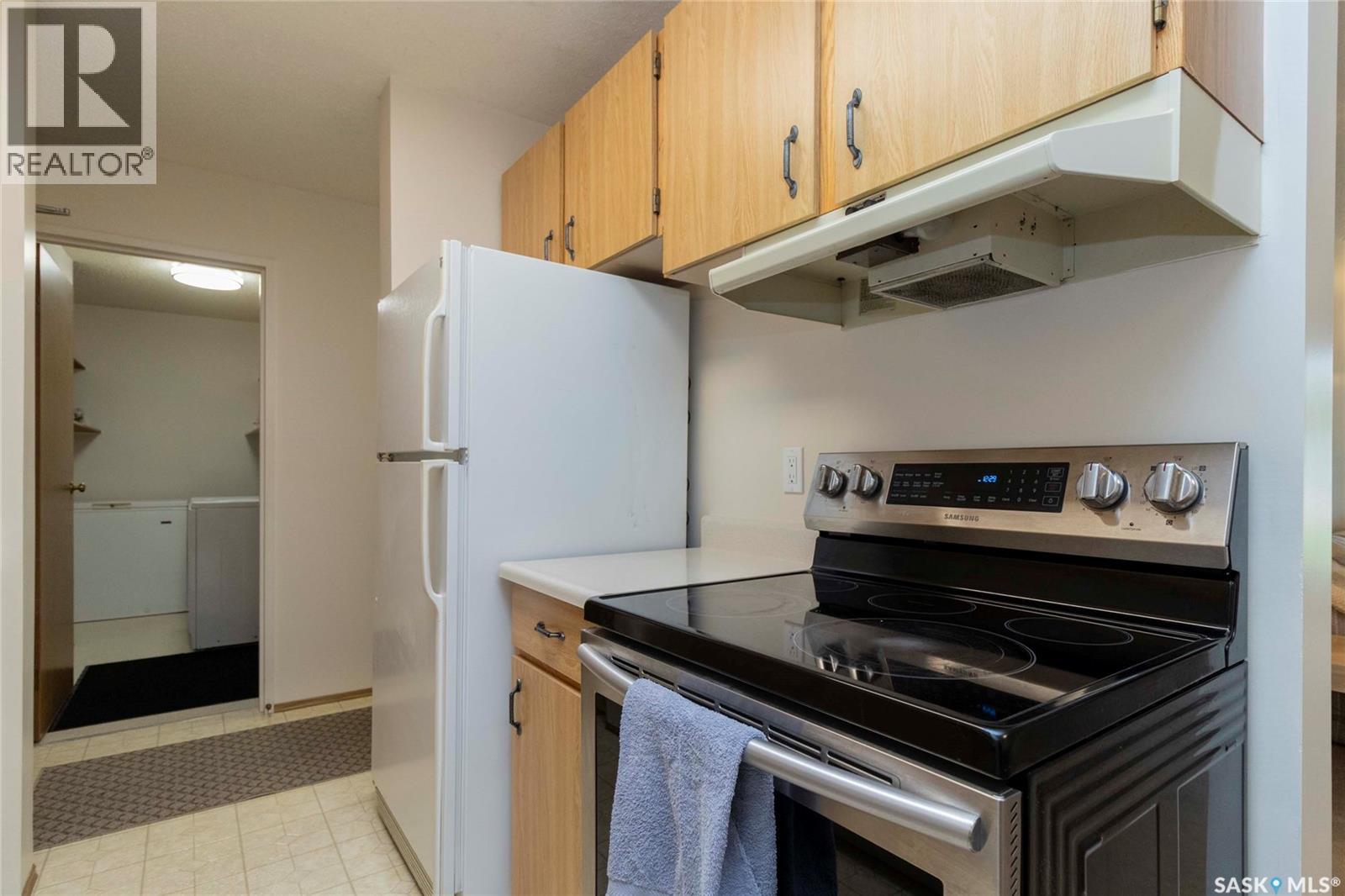 #111 425 115th STREET E - 4