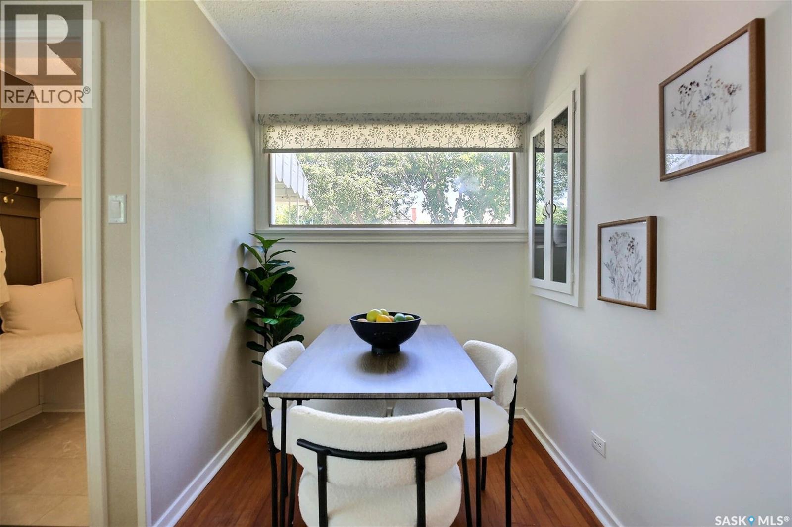 2802 McTavish STREET - 6