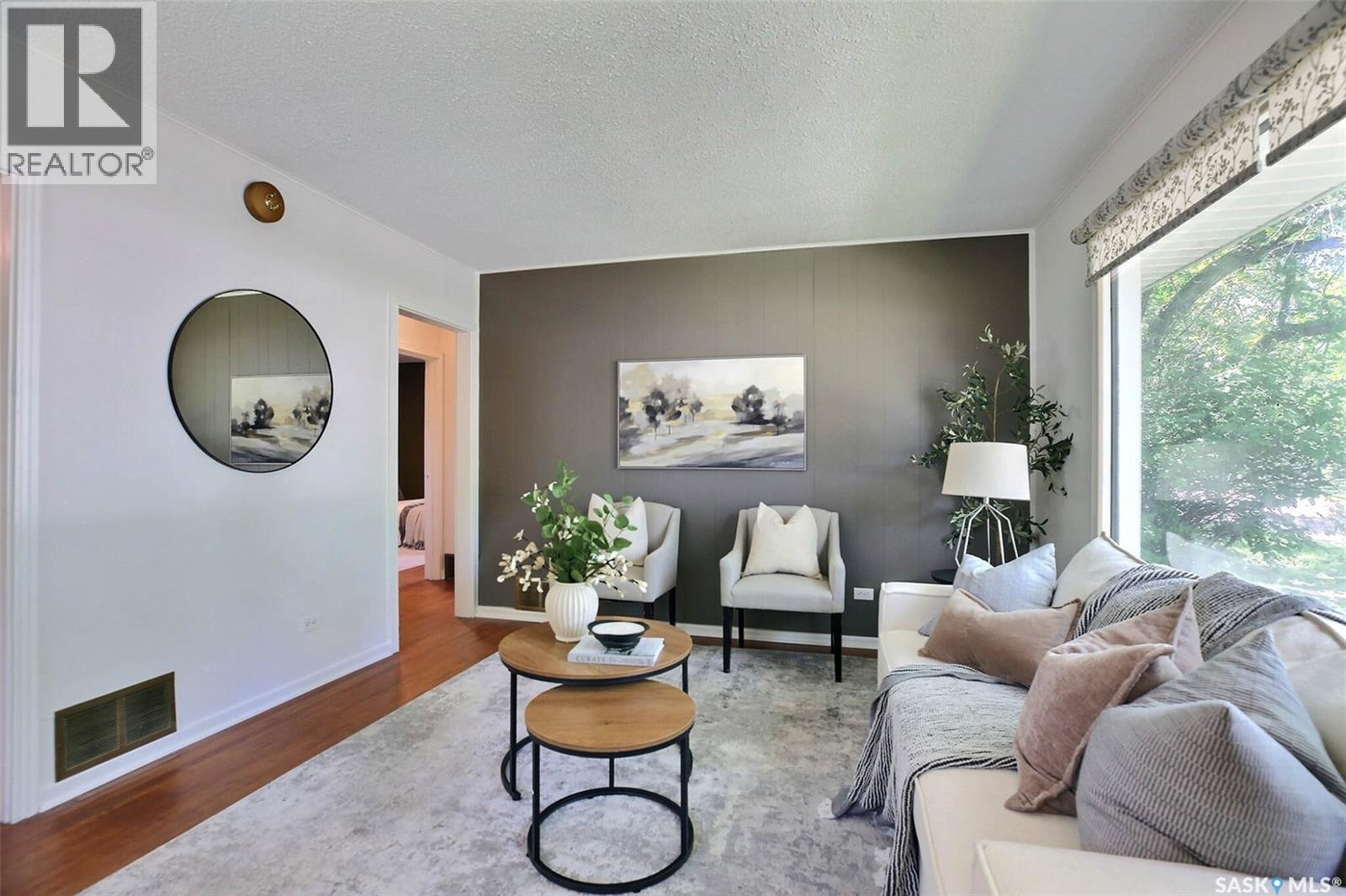 2802 McTavish STREET - 8