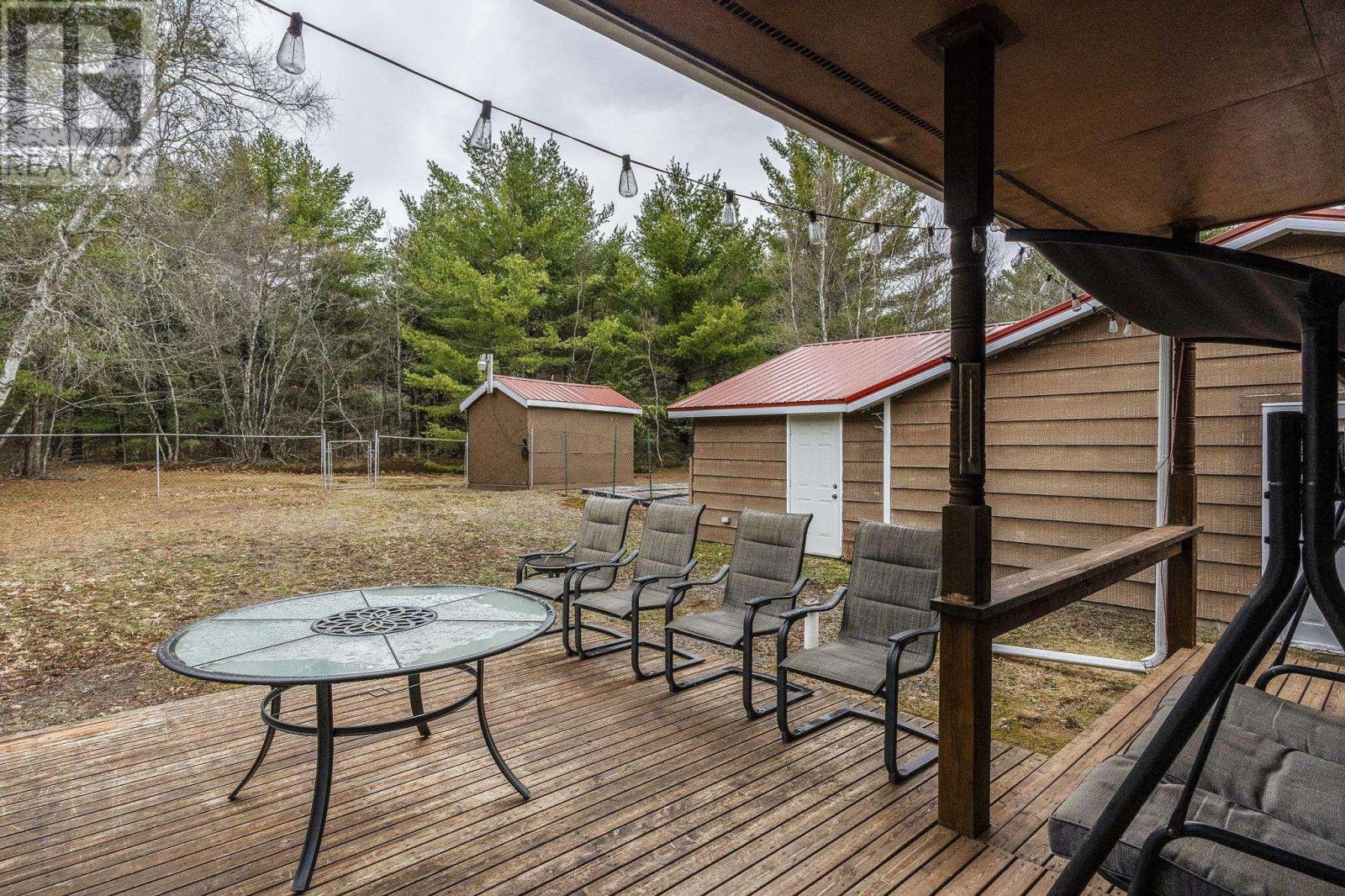 1353 Highway 1 - 34
