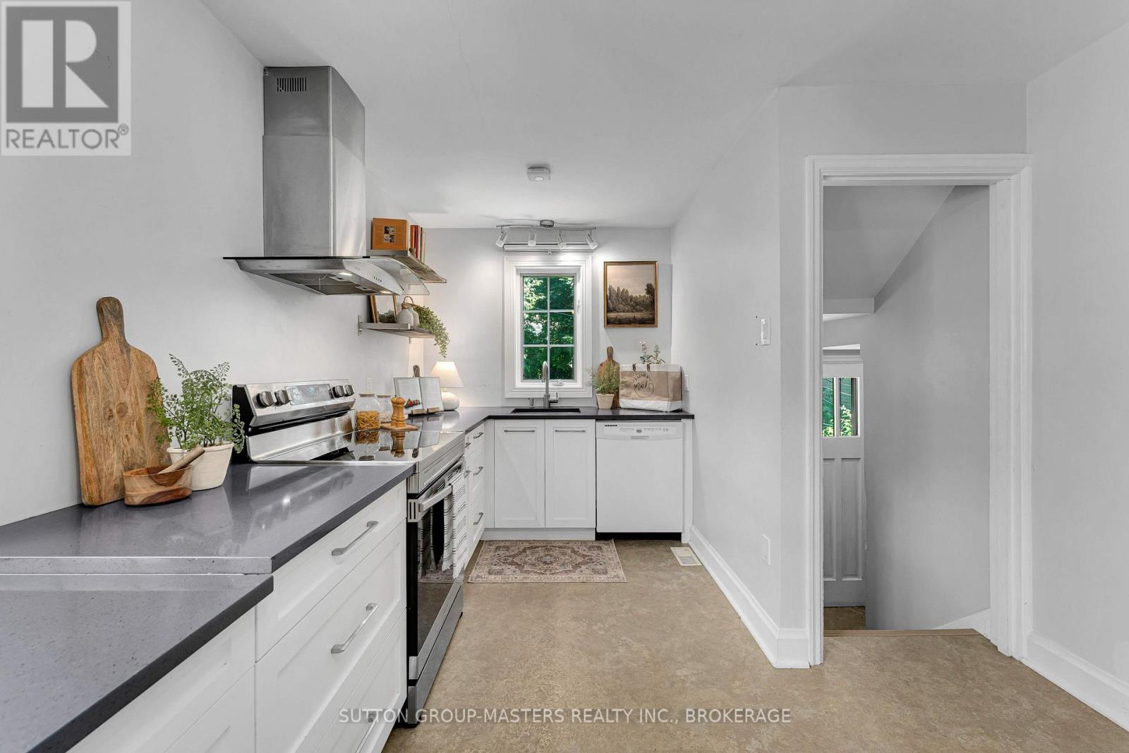 187 WILLINGDON AVENUE - 16