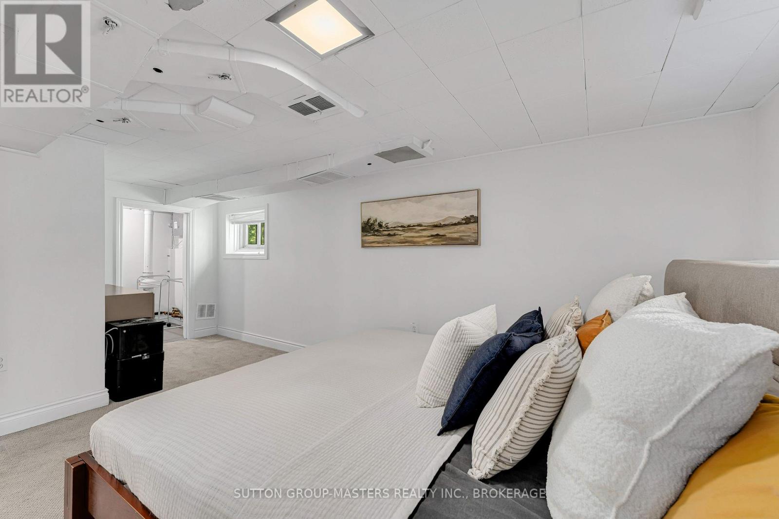 187 WILLINGDON AVENUE - 35