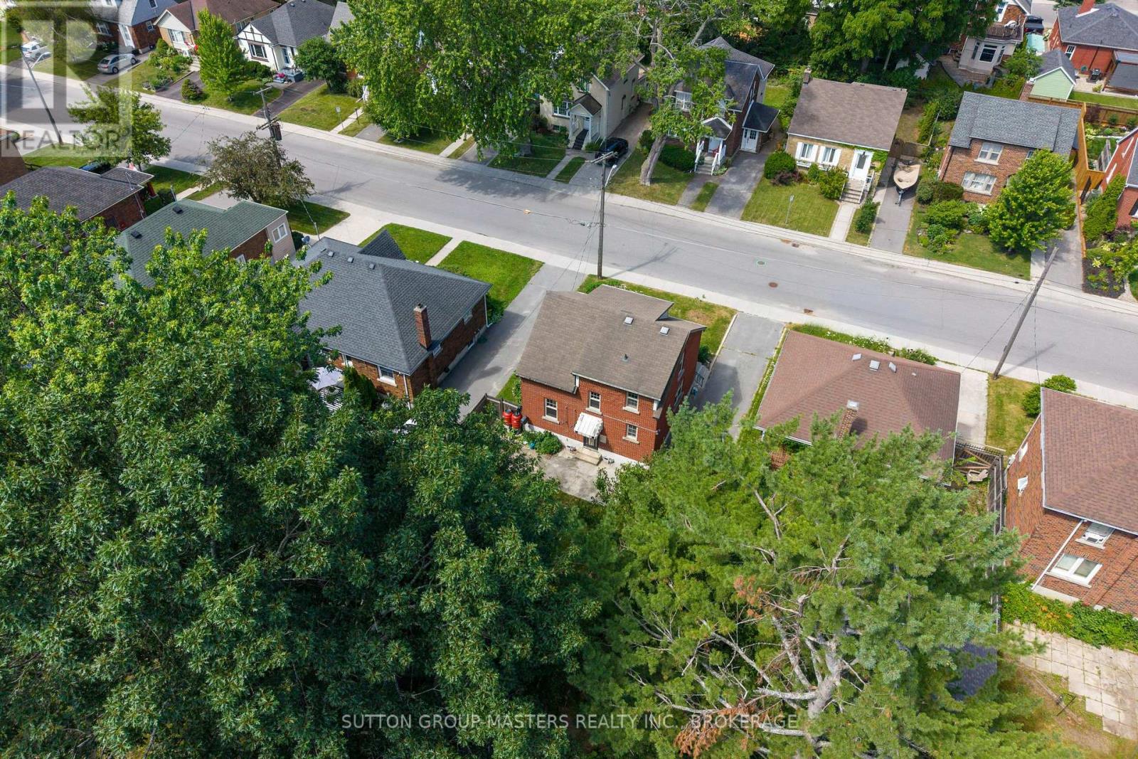 187 WILLINGDON AVENUE - 44