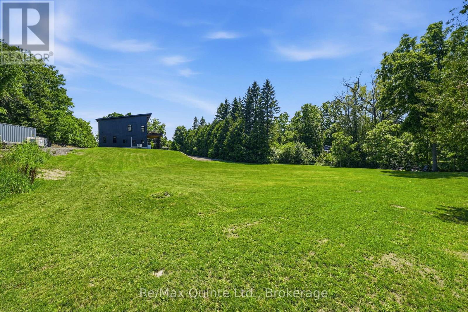 Thumbnail 36