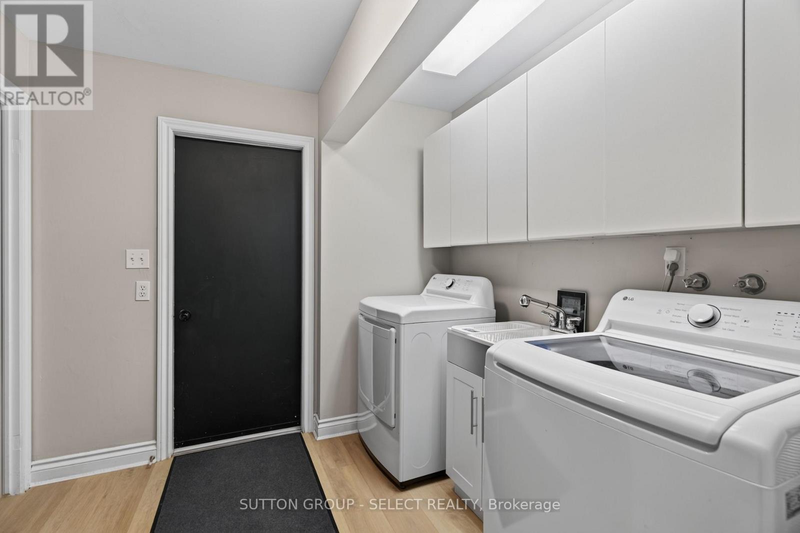 470 SCOTT STREET E - Image 20