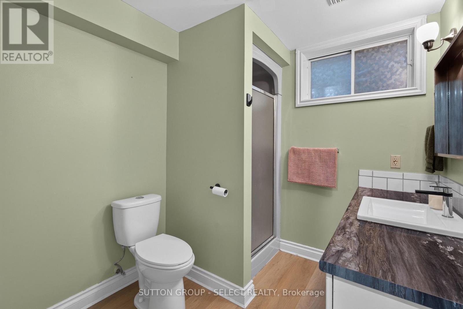 470 SCOTT STREET E - Image 35
