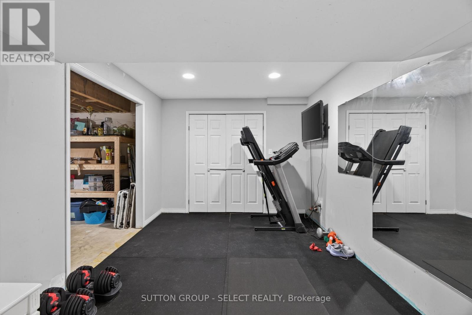 470 SCOTT STREET E - Image 36