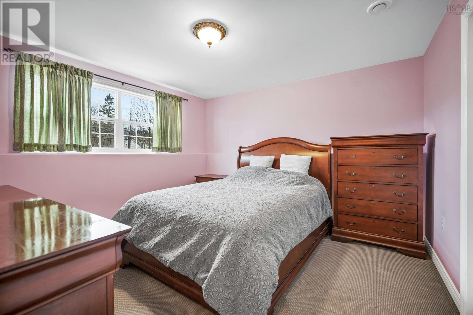 453 Young Street - 20