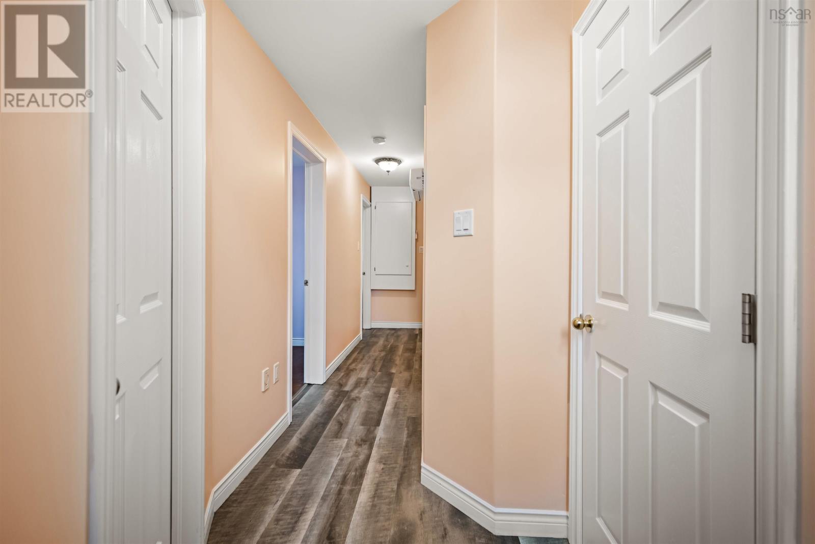 453 Young Street - 29