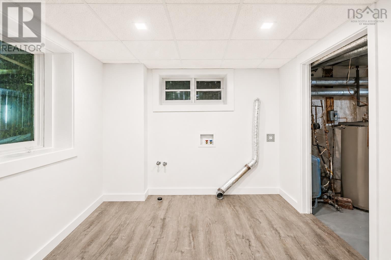 49 Point Aconi Road - 28