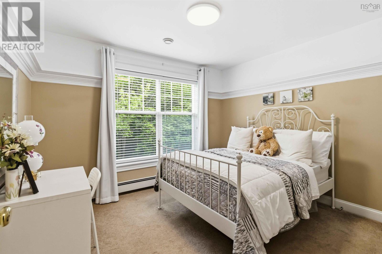 93 Greenside Lane - 20