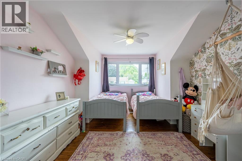 5 BINT Avenue - 13