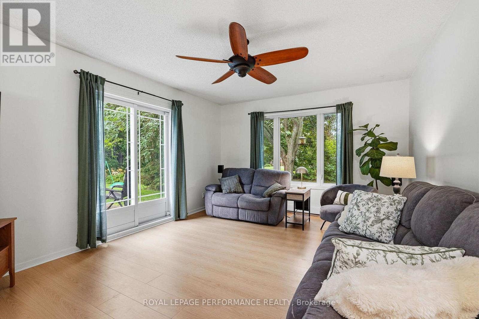 193 Blue Jay Drive