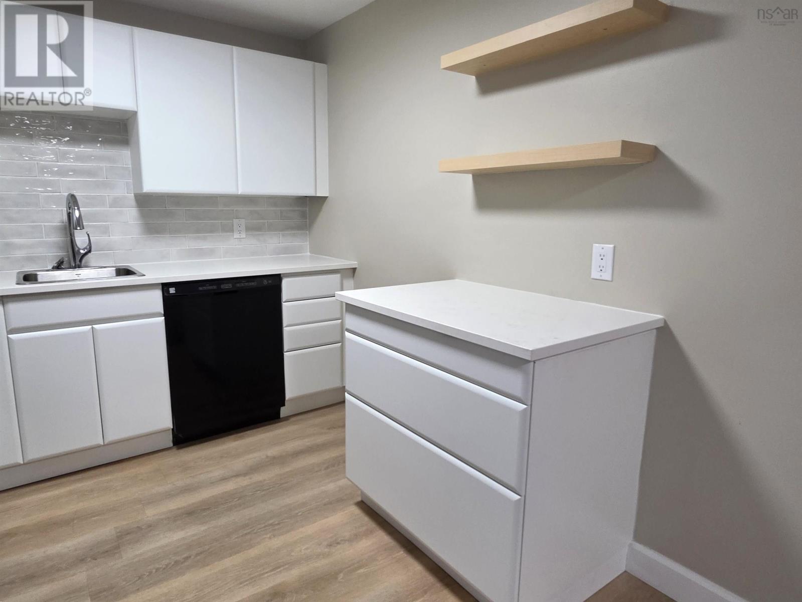 Property 8 of 17 of #11 6A Rose Way