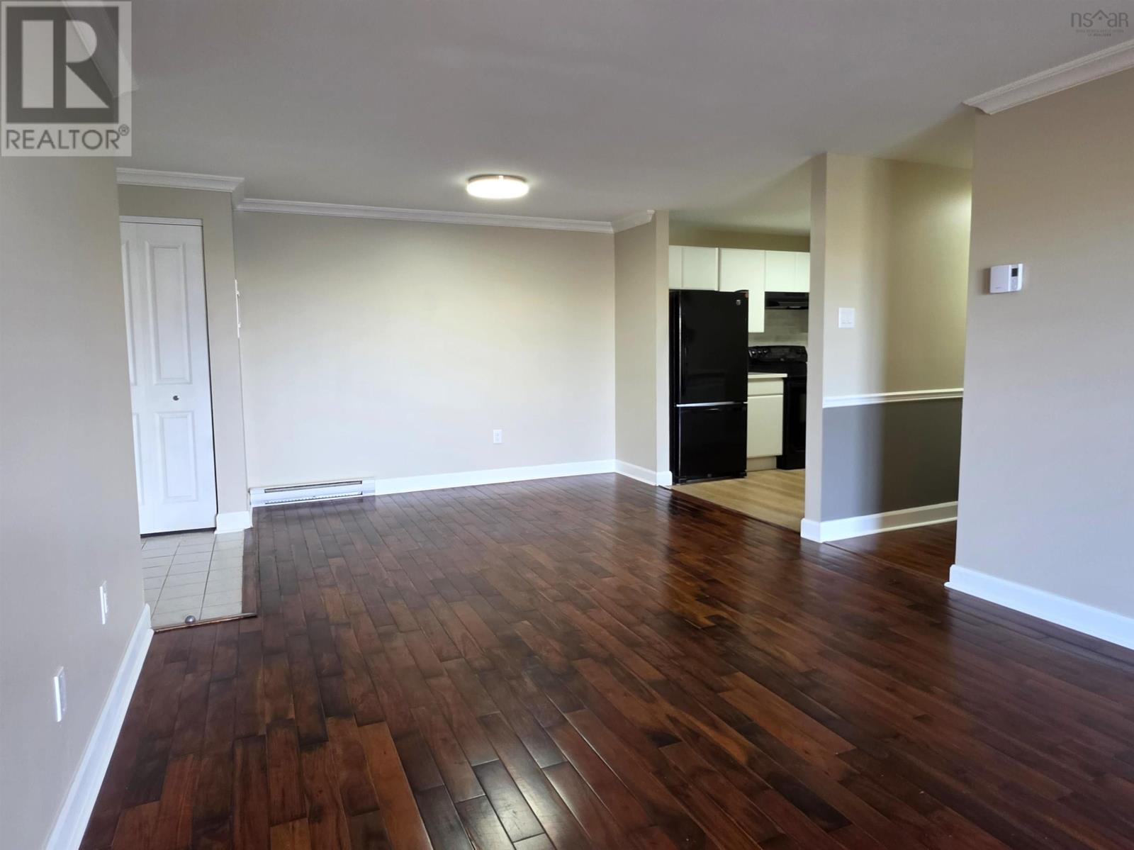 Property 4 of 17 of #11 6A Rose Way
