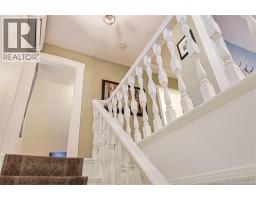 325 St James Street West, photo 23
