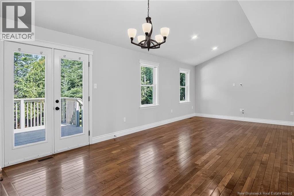 5 Aragona Court - 12