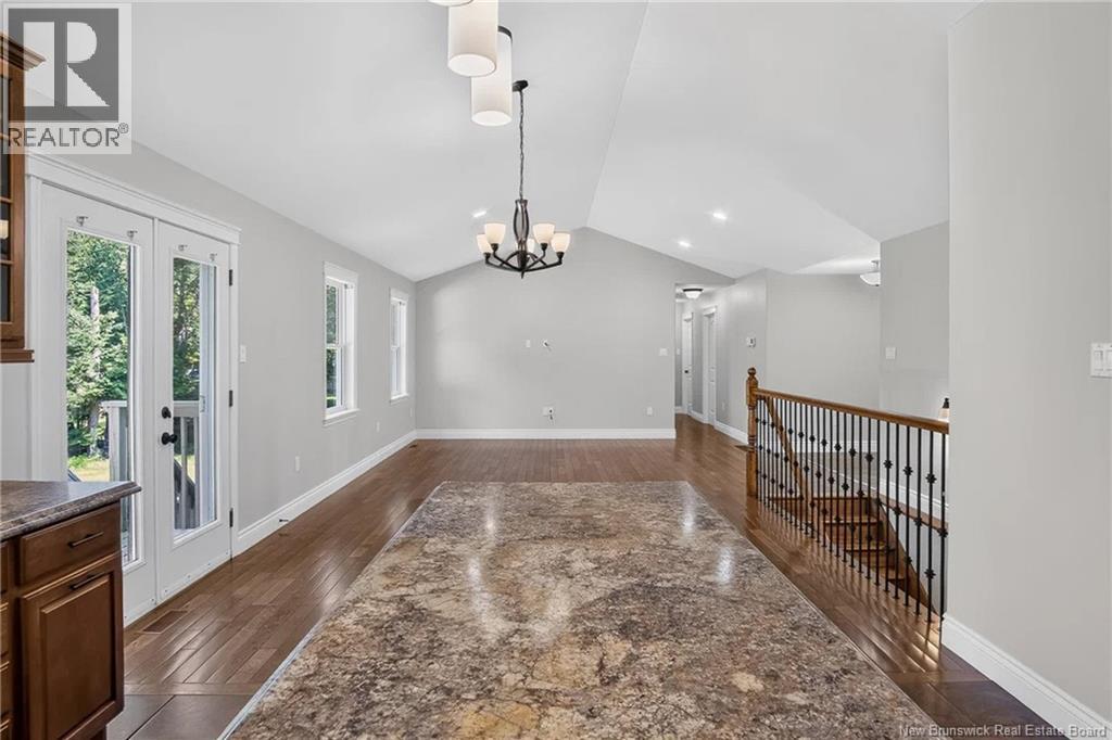 5 Aragona Court - 18