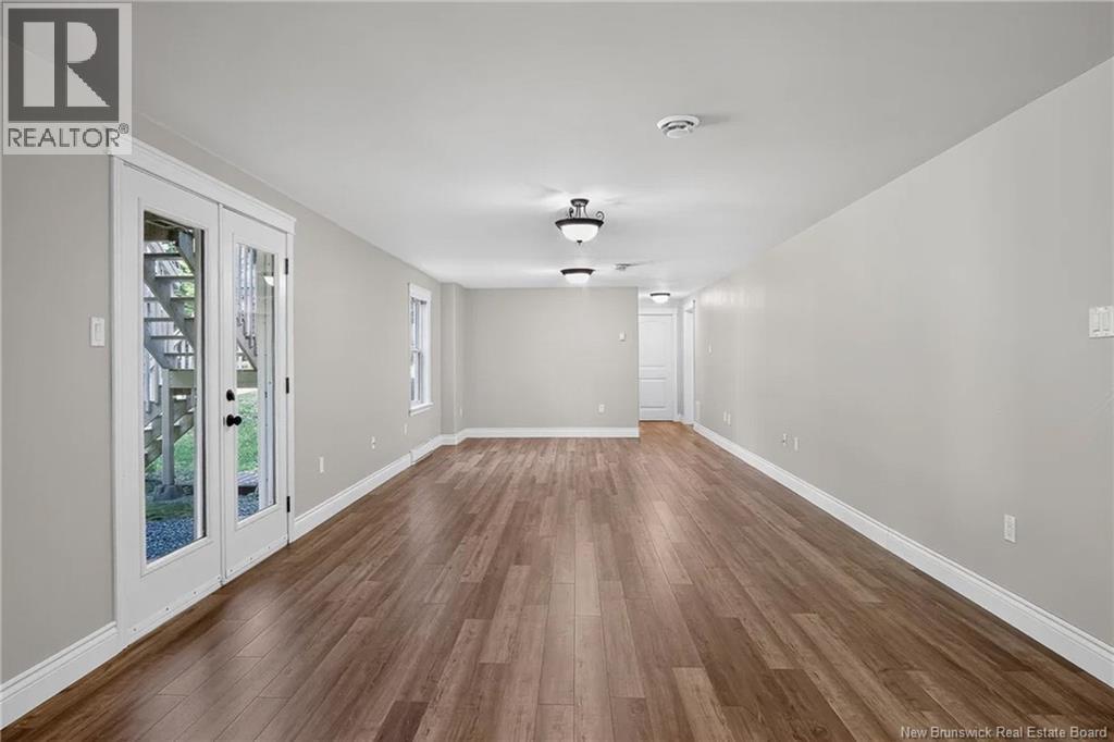 5 Aragona Court - 32