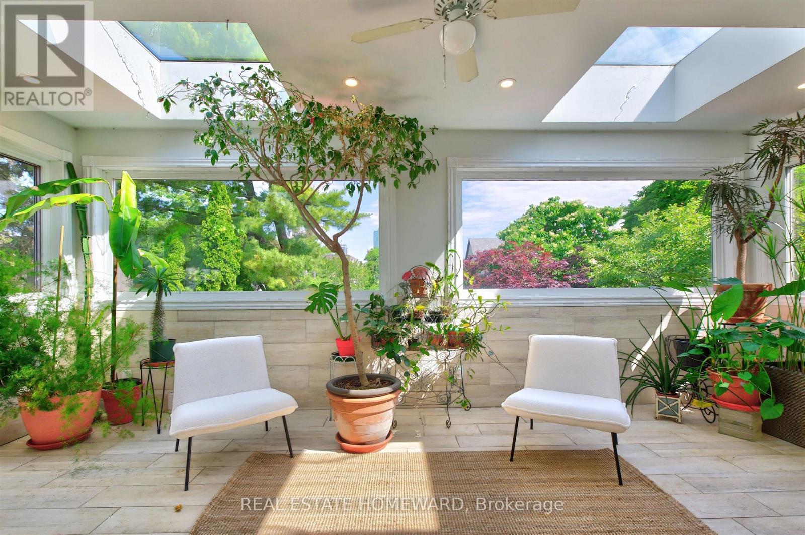 14 LYALL AVENUE - 25