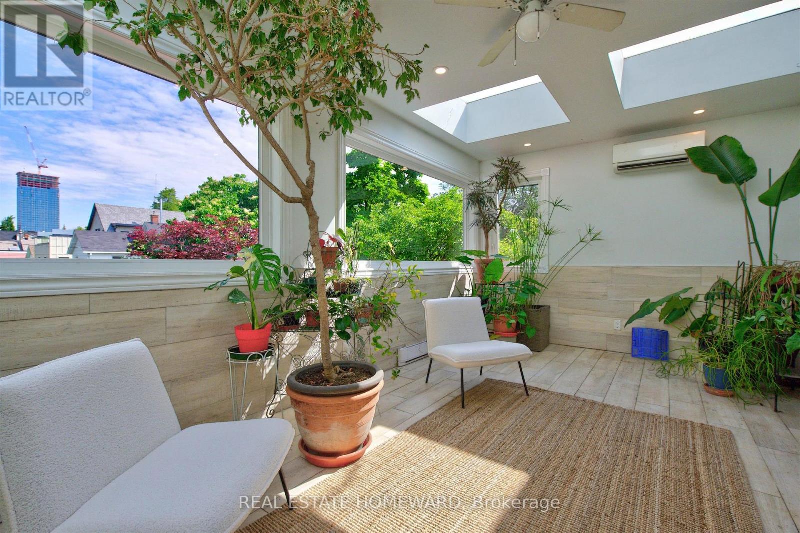 14 LYALL AVENUE - 26