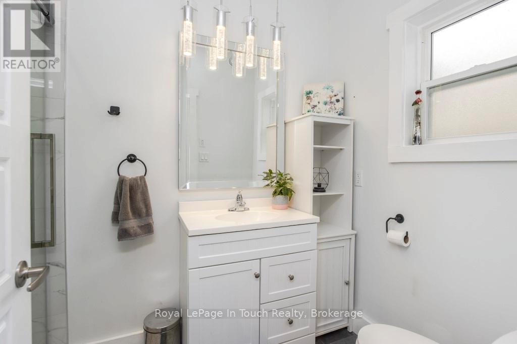 31 EARLDOM BOULEVARD - 20