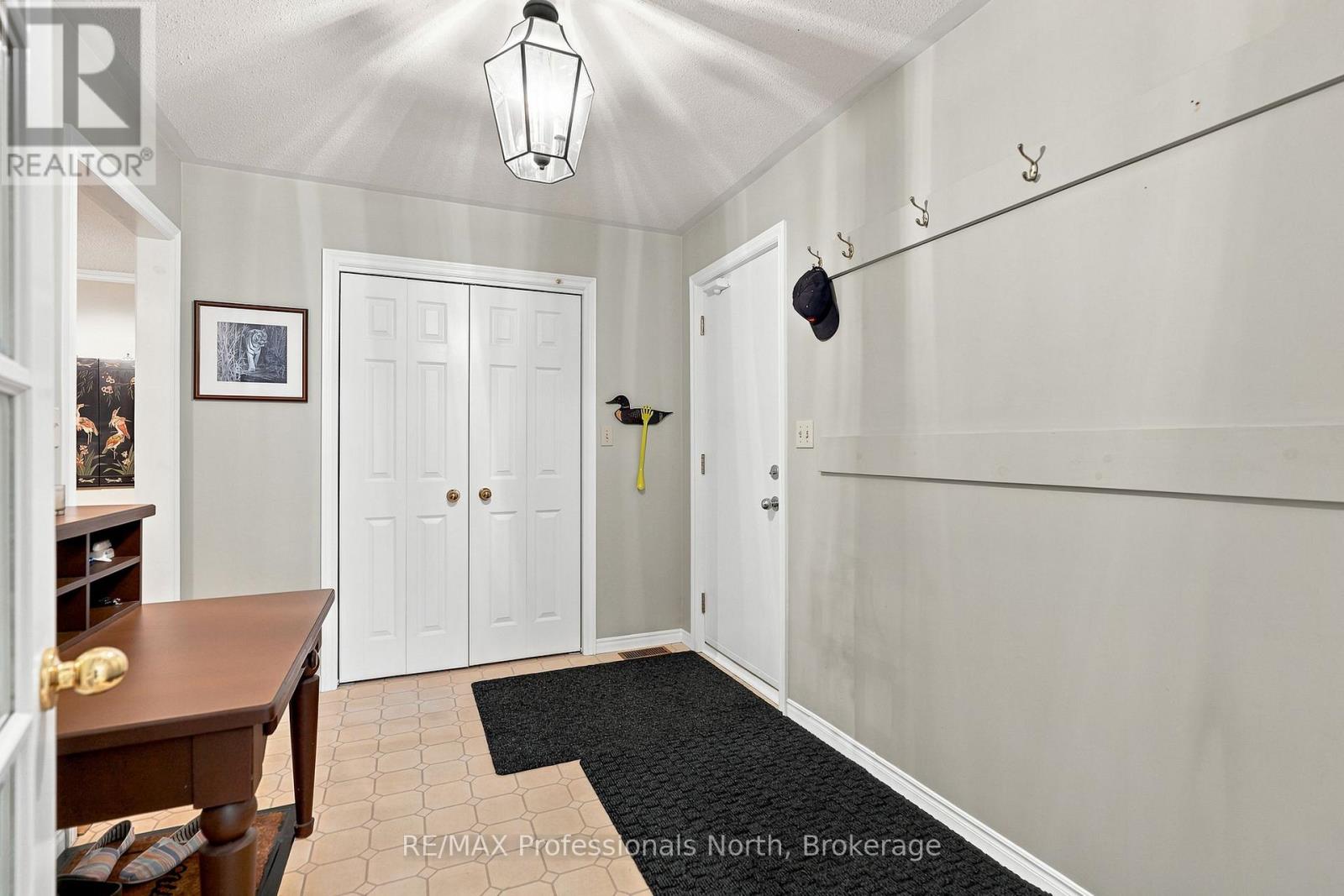 8 PALMER COURT - Image 35