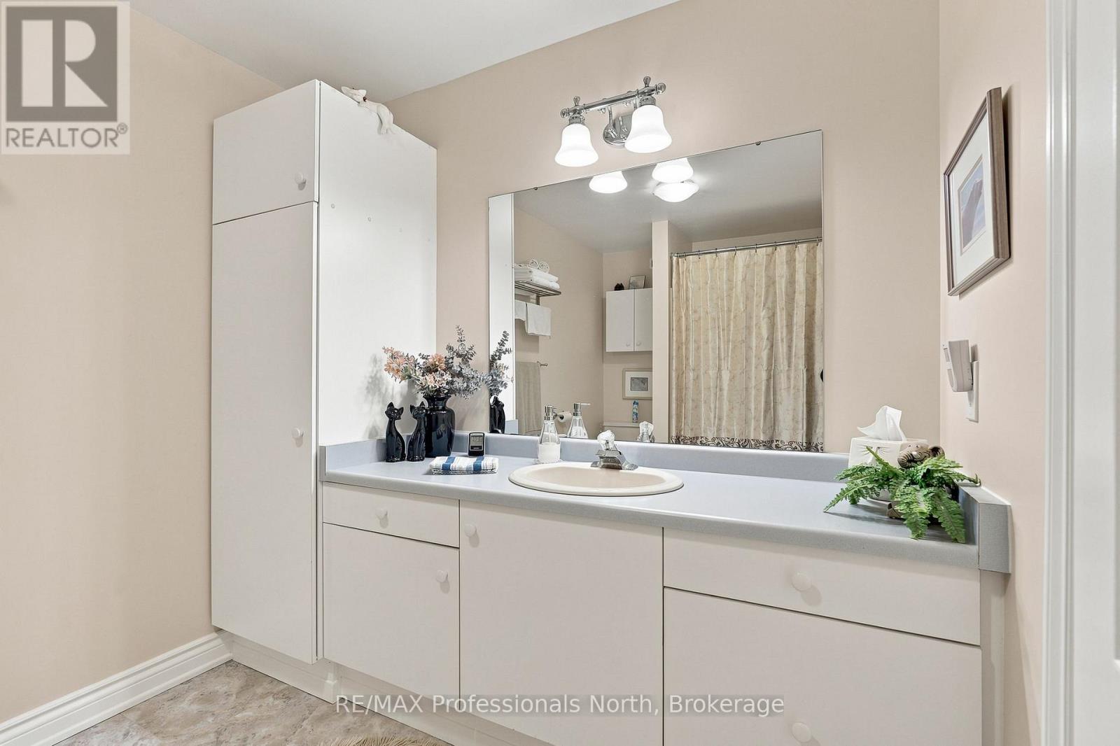 8 PALMER COURT - Image 47