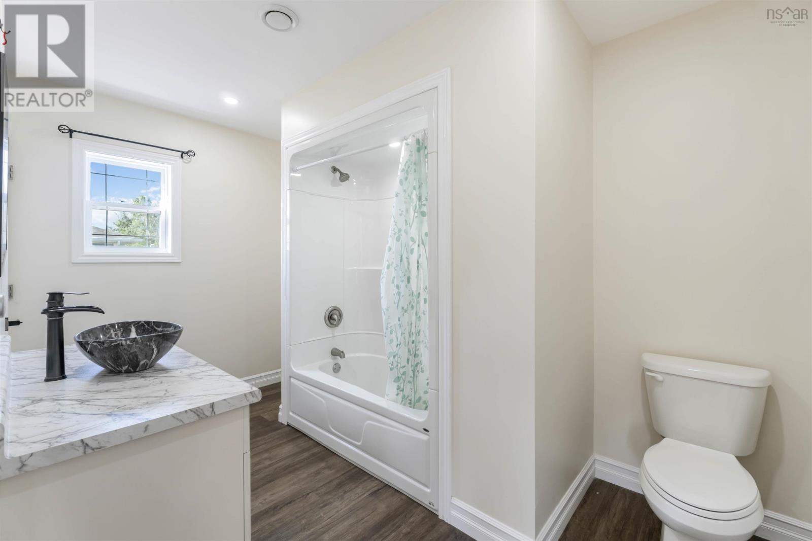 109 Second Ave Avenue - 17