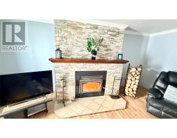 10 Hillcrest Road thumbnail 20