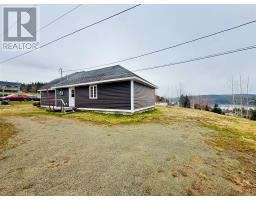 10 Hillcrest Road thumbnail 10