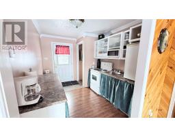 10 Hillcrest Road thumbnail 27