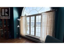 10 Hillcrest Road thumbnail 37