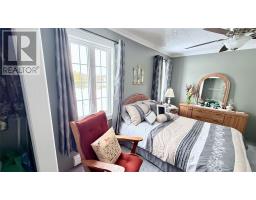 10 Hillcrest Road thumbnail 34