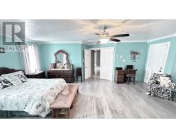 10 Hillcrest Road thumbnail 38