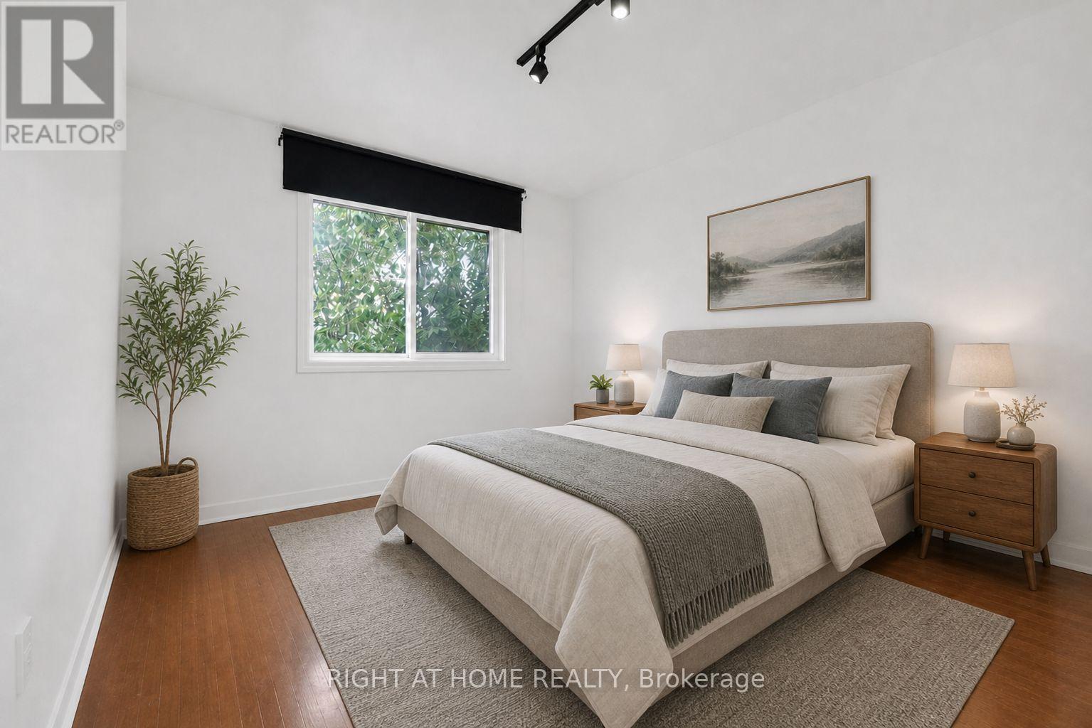 31 FRANKTON CRESCENT - 17