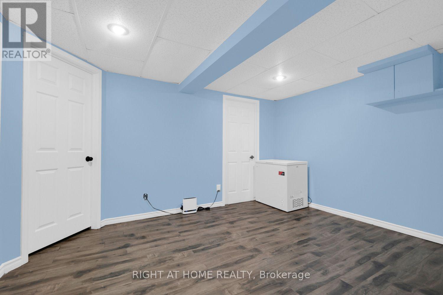 31 FRANKTON CRESCENT - 24