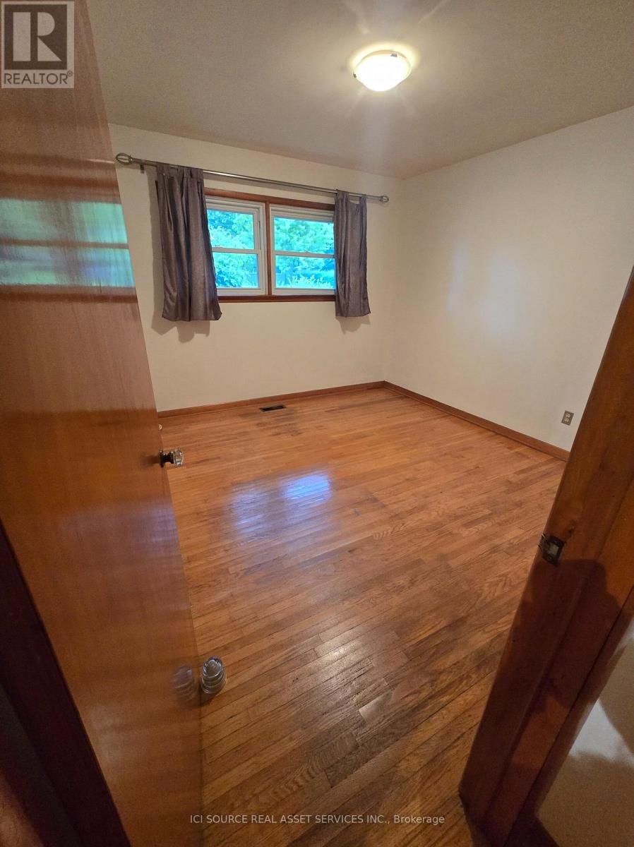 388 GRIFFITH STREET - 17