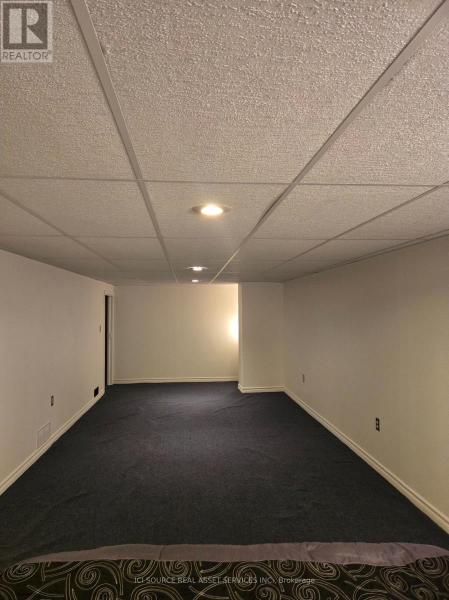 388 GRIFFITH STREET - 27